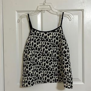 Mink pink sz M. Black leopard/cream print